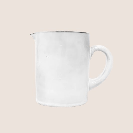 Paris Pitcher