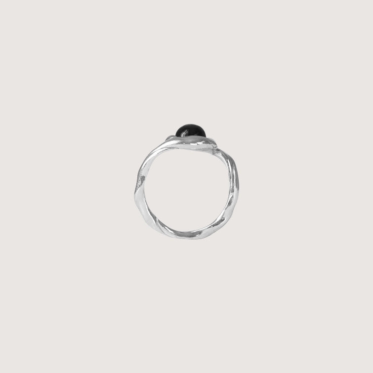 Petite Lago Onyx Ring