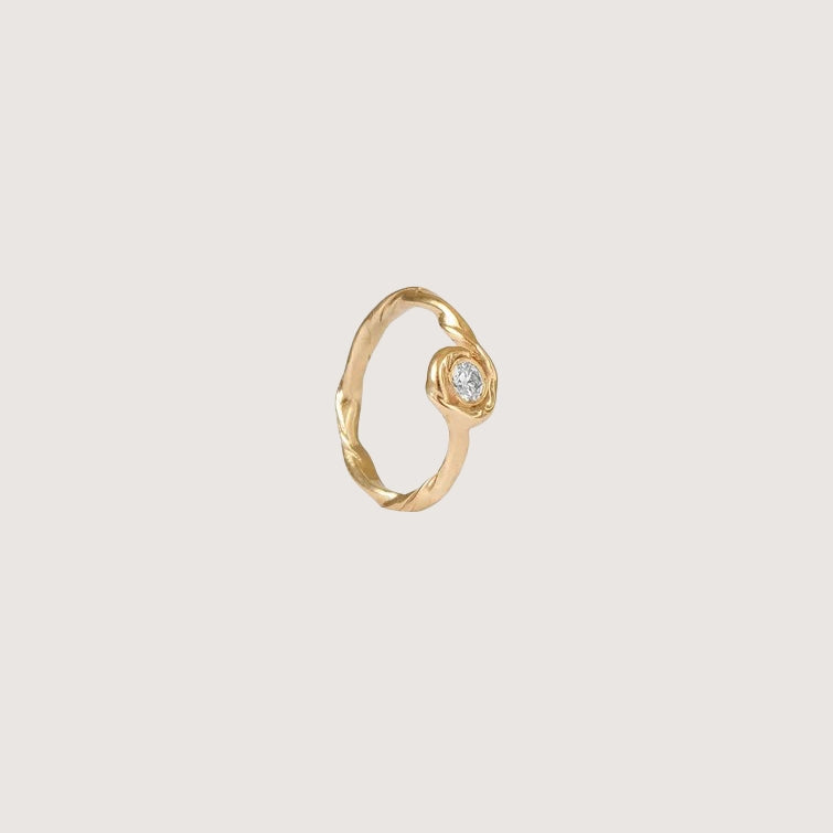Petite Lago Diamond Ring
