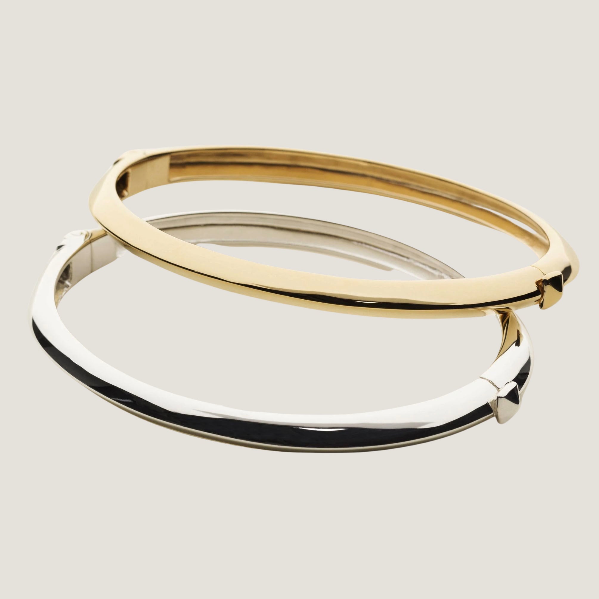Plain Bangle Stud Lock Silver