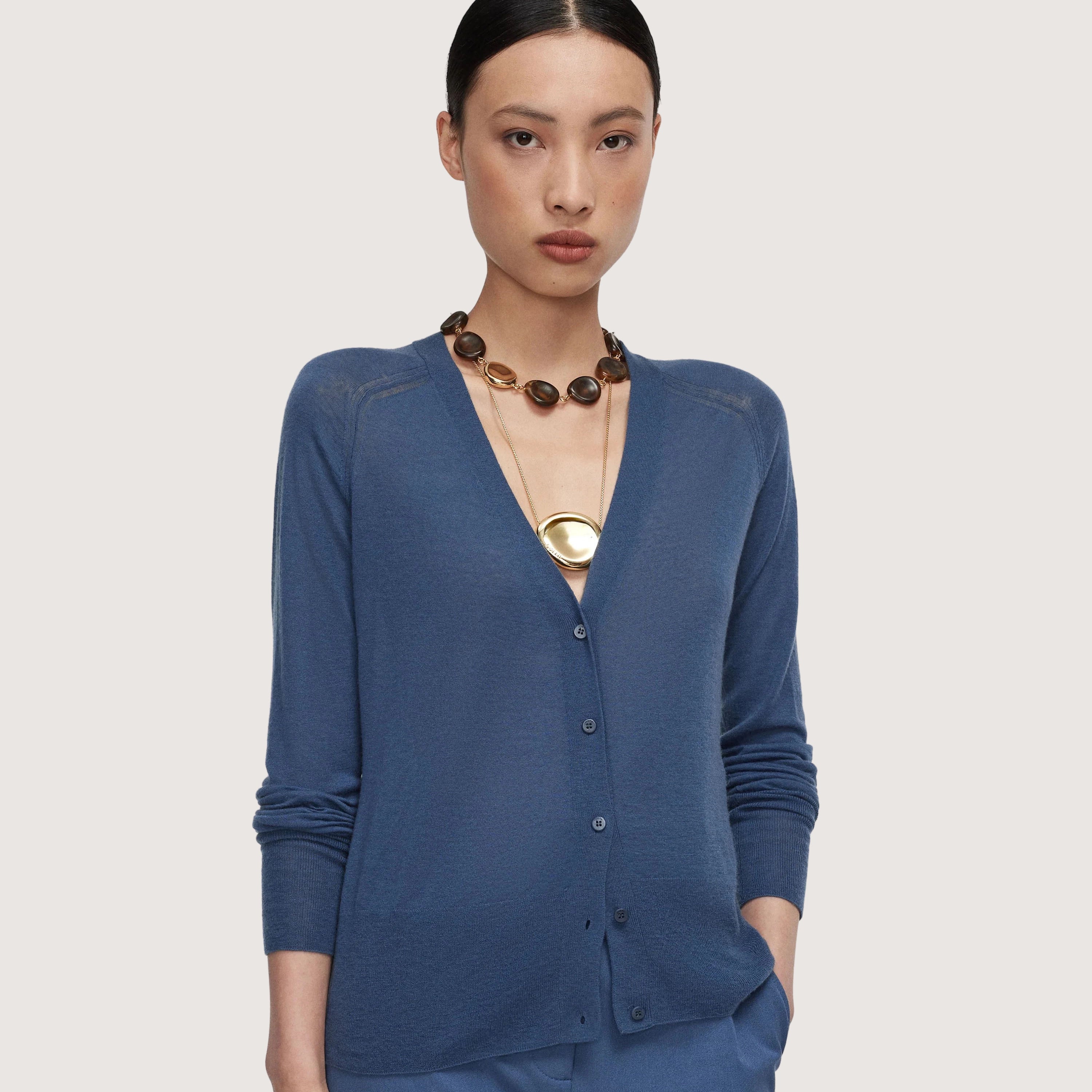 Nisus Cashair Cardigan