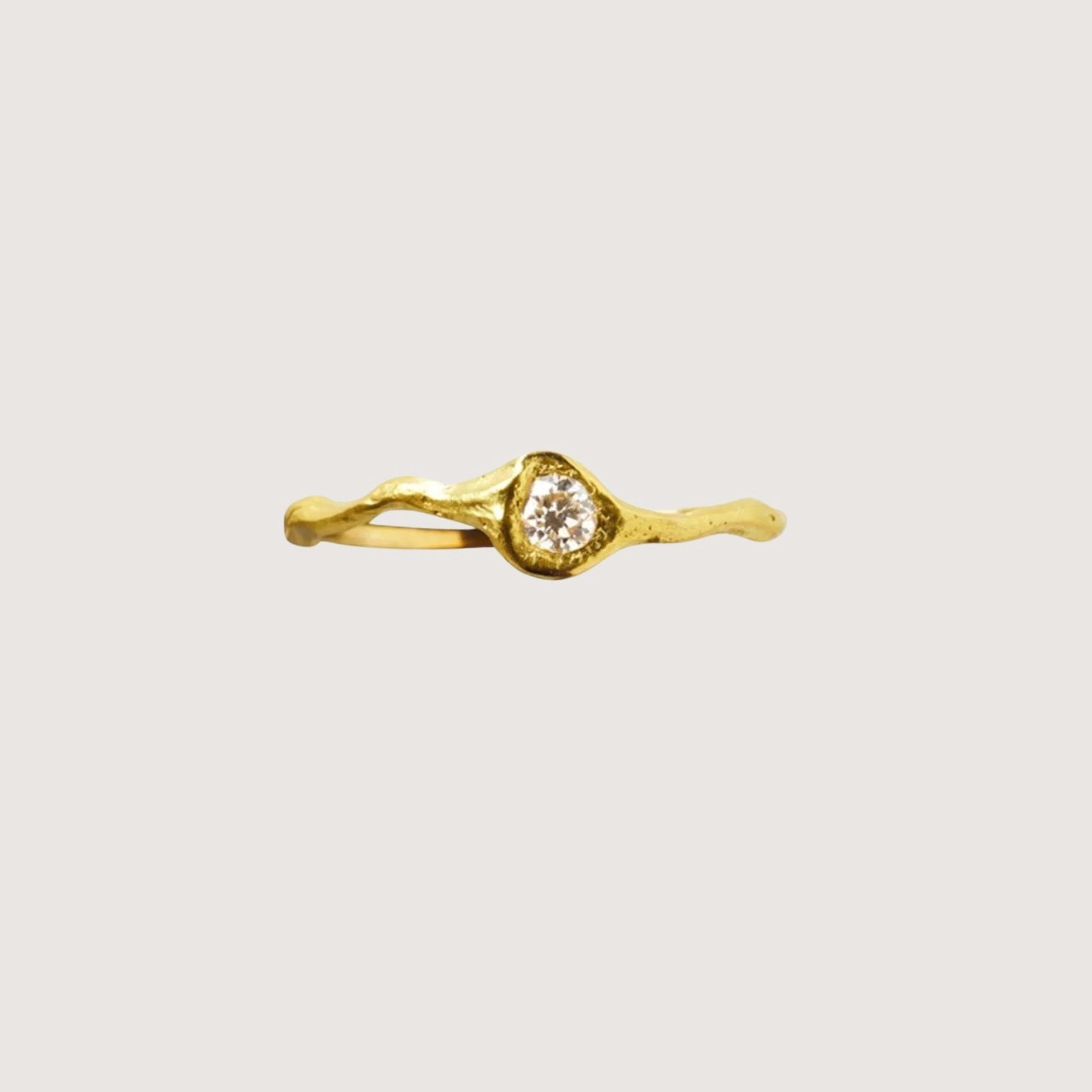 Solitaire Iman Petit Ring - 0.10