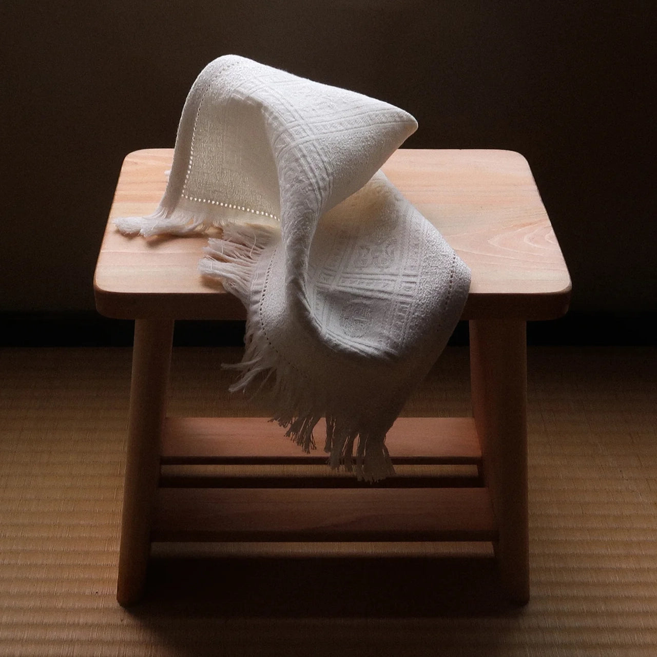 Garlands Face Cloth