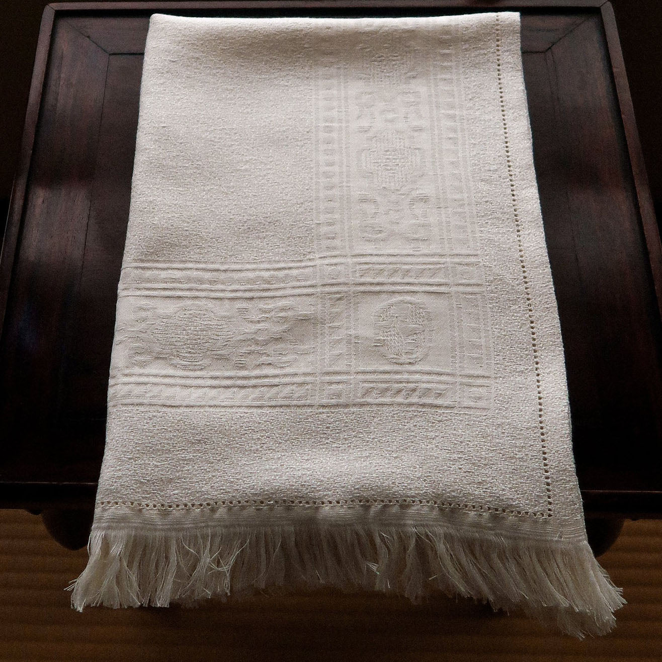 Garlands Guest Towel