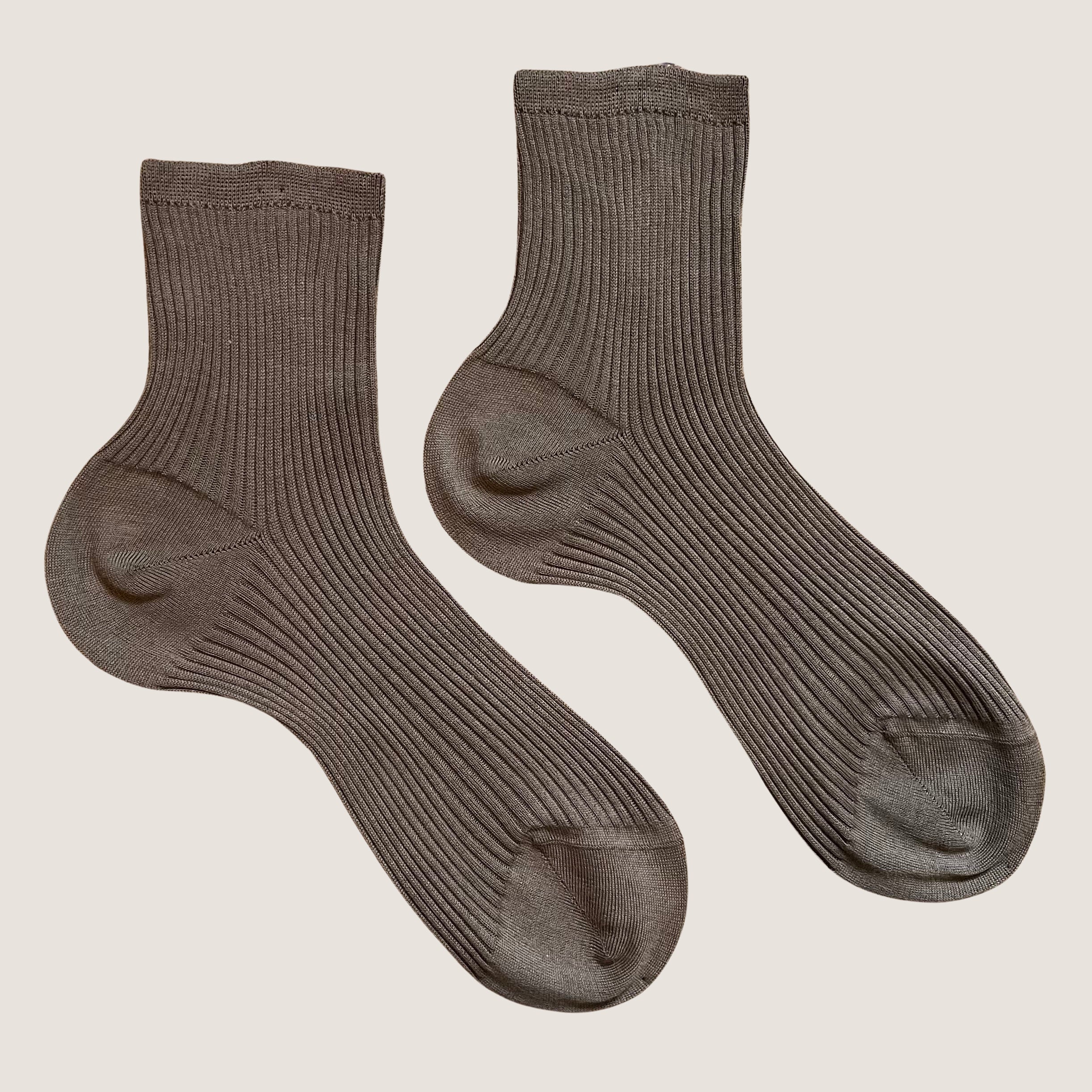 Woman Ribbed Socks