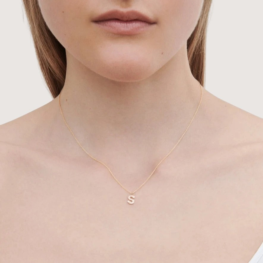Simple S Necklace