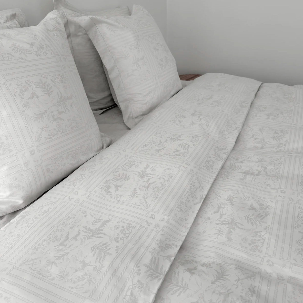 Wonder Scape Duvet Cover