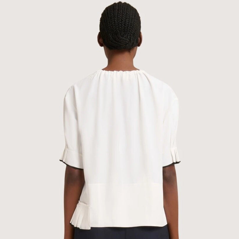 Top Pleated Detail