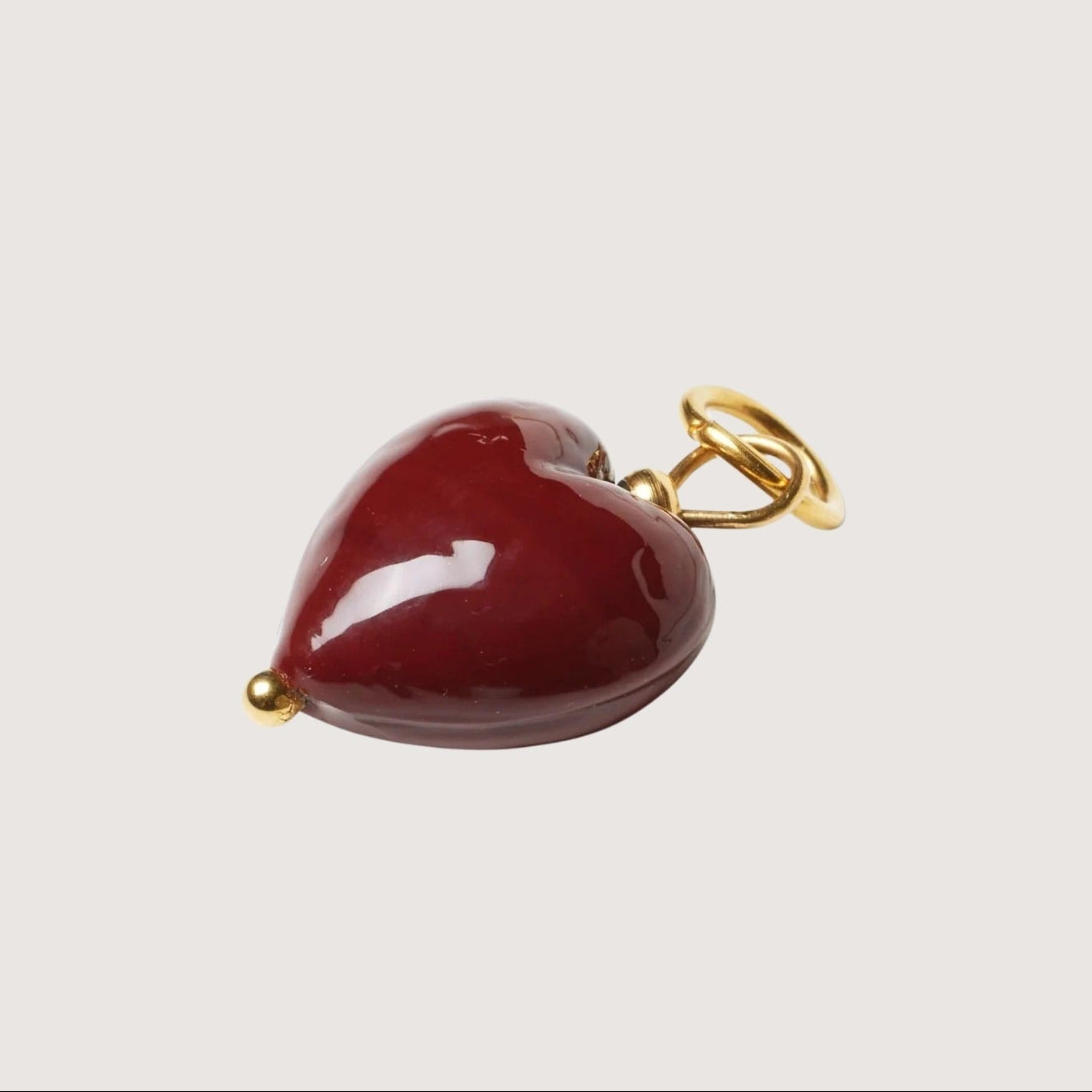 Uma Pendant