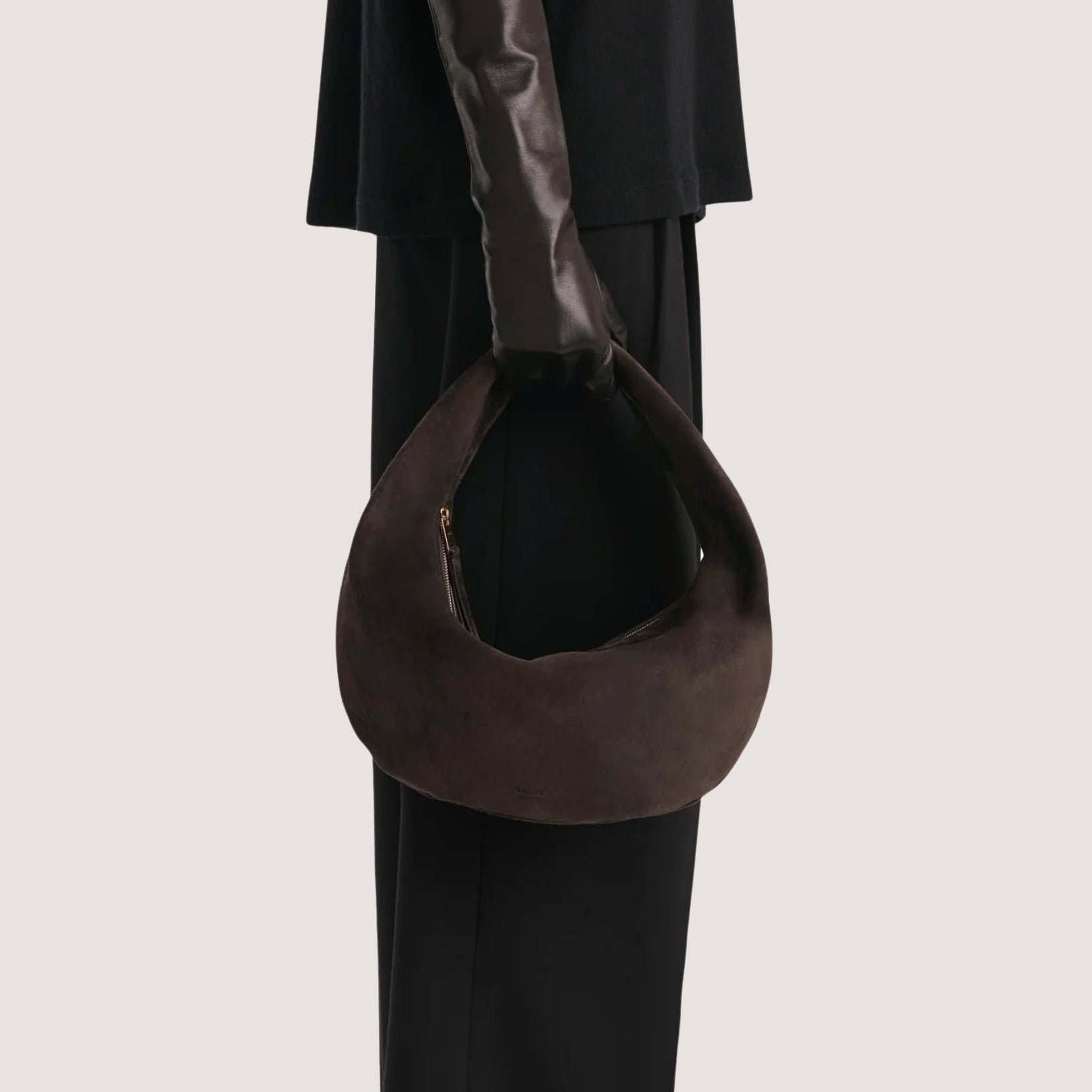 Olivia Hobo - Medium