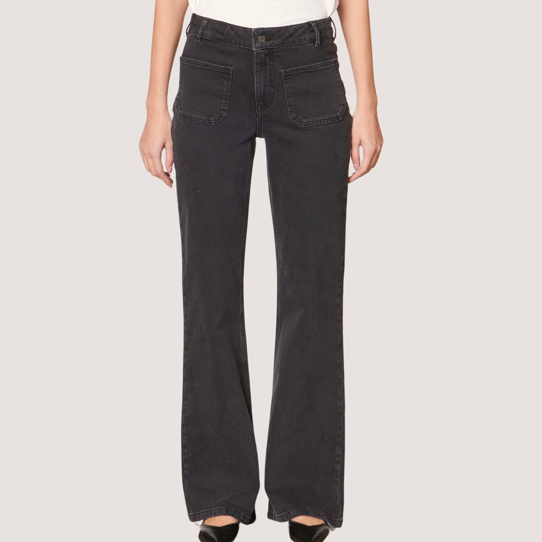 Dompay Flare Jeans