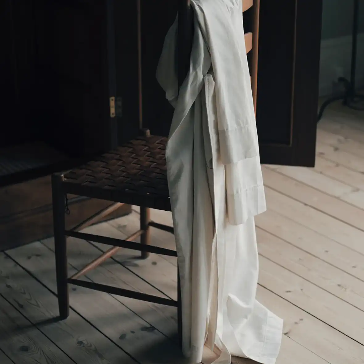 Yduns Lace House Robe